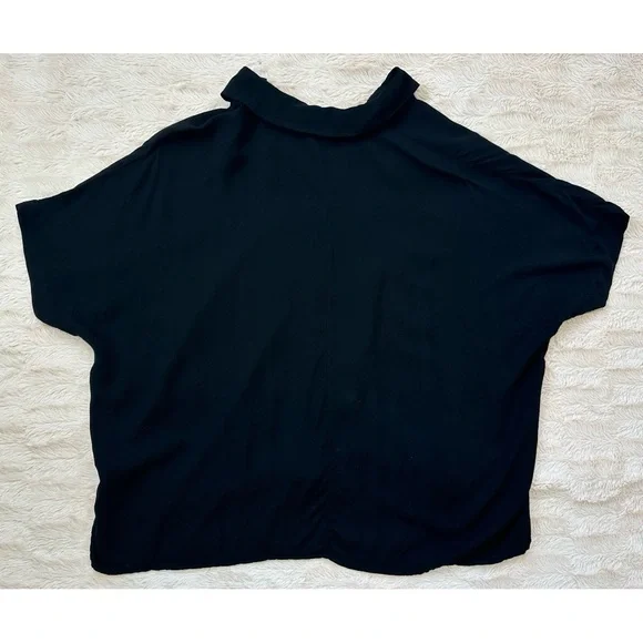 Vine & Love Black Button Up Dolman Short Sleeve Maternity Top - Picture 13 of 17